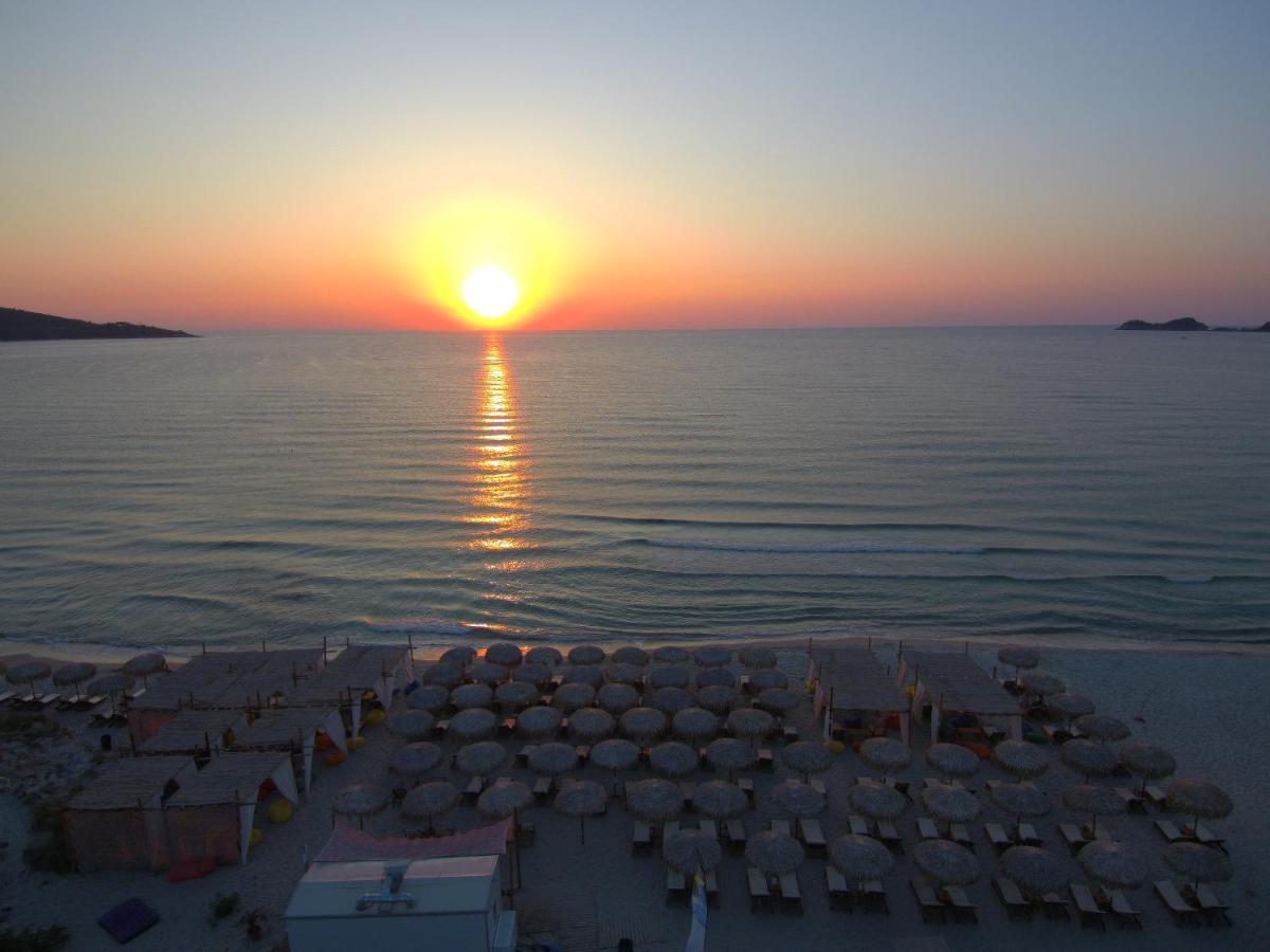Porto Thassos Apartments & Studios สกาลา โปเตมิอัส ภายนอก รูปภาพ