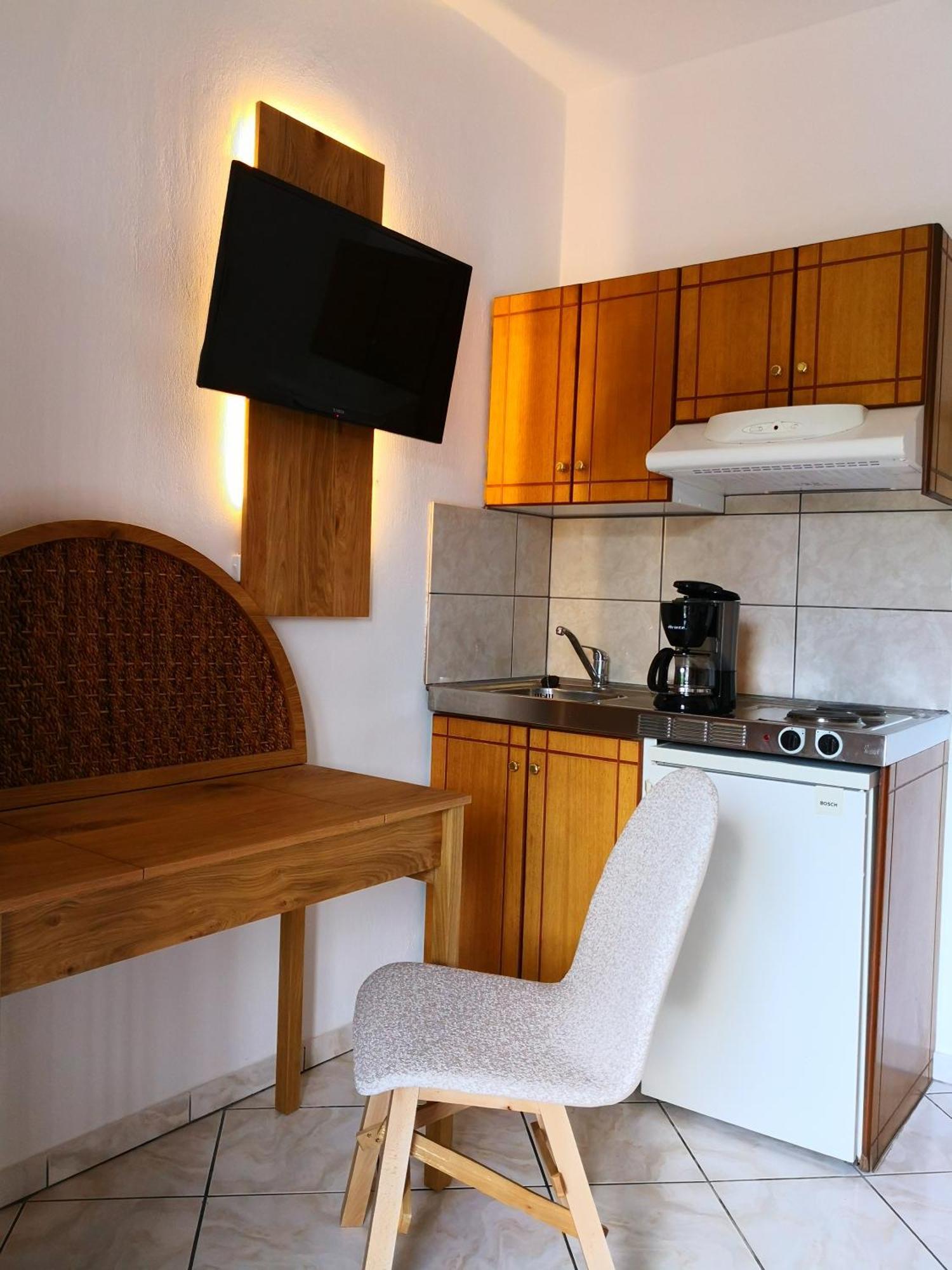 Porto Thassos Apartments & Studios สกาลา โปเตมิอัส ห้อง รูปภาพ