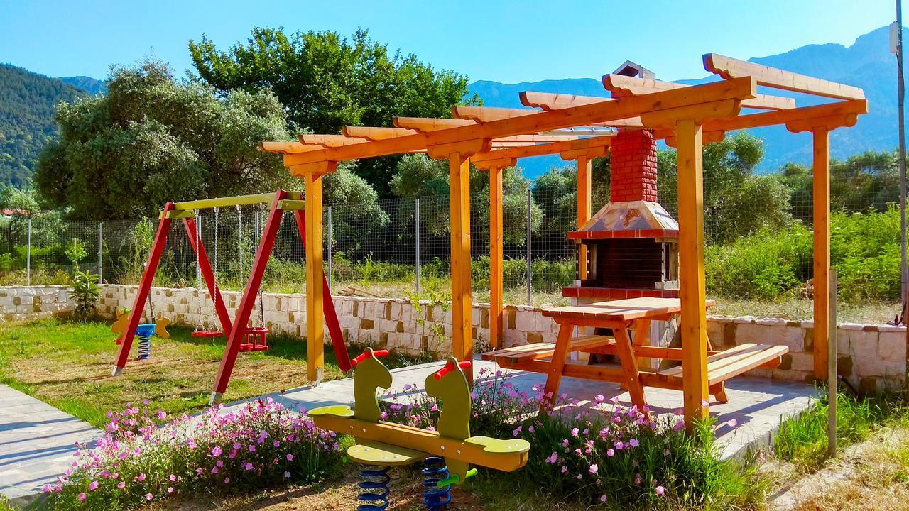 Porto Thassos Apartments & Studios สกาลา โปเตมิอัส ภายนอก รูปภาพ