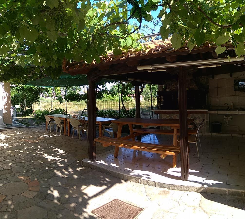 Porto Thassos Apartments & Studios สกาลา โปเตมิอัส ภายนอก รูปภาพ